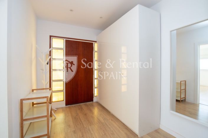 Image No.33-6 Bed Villa for sale