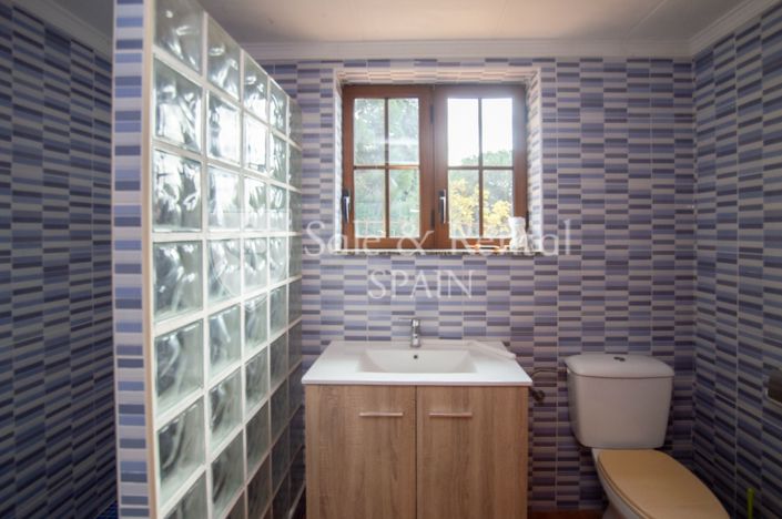 Image No.29-5 Bed Villa for sale