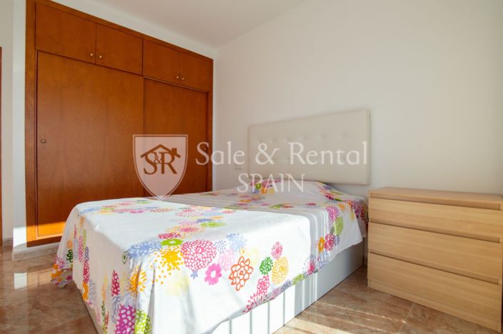 Image No.30-5 Bed Property for sale