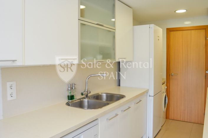 Image No.22-3 Bed Flat for sale