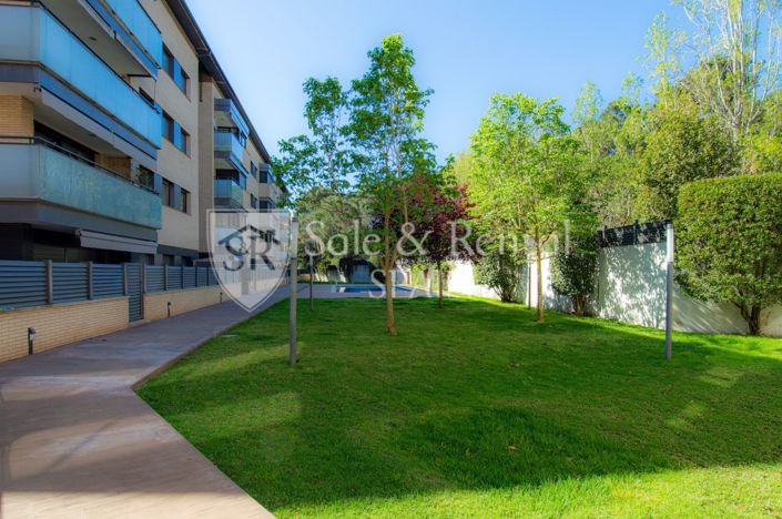 Image No.34-3 Bed Flat for sale