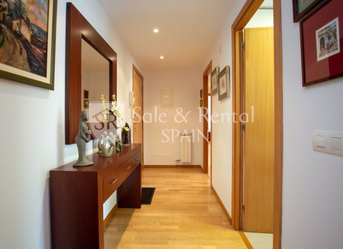 Image No.5-3 Bed Flat for sale