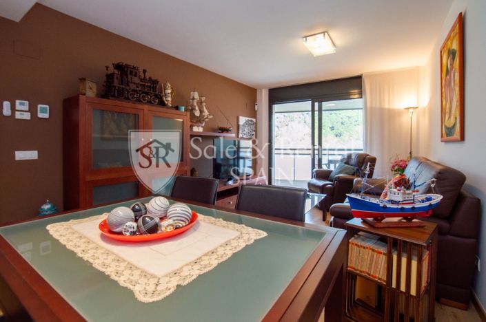 Image No.8-3 Bed Flat for sale