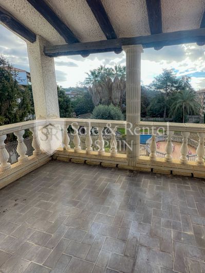 Image No.12-6 Bed Villa for sale