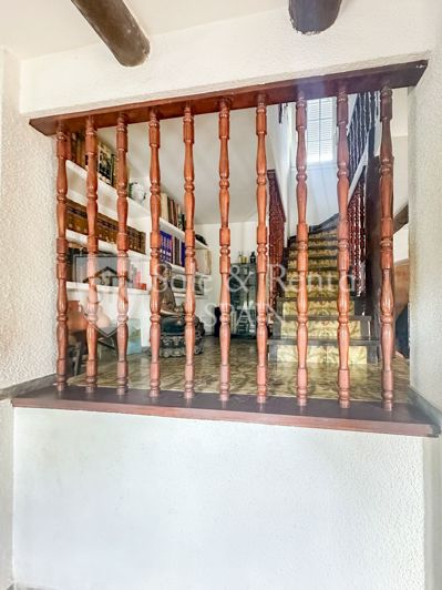 Image No.20-6 Bed Villa for sale