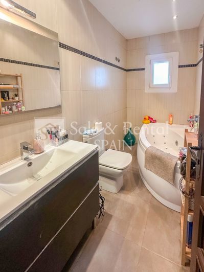 Image No.31-6 Bed Villa for sale