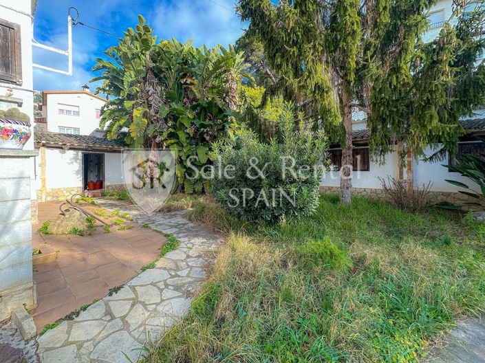 Image No.33-6 Bed Villa for sale