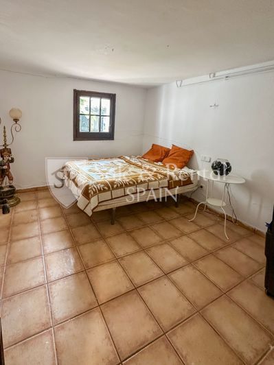 Image No.34-6 Bed Villa for sale