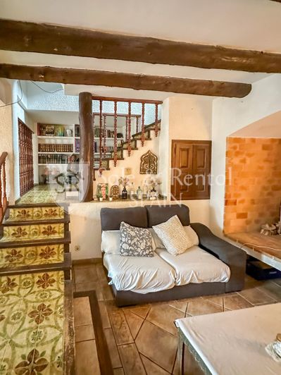 Image No.4-6 Bed Villa for sale