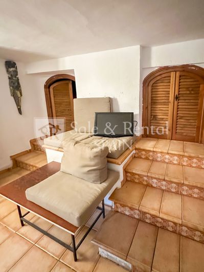 Image No.8-6 Bed Villa for sale