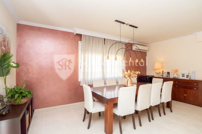 Image No.4-4 Bed Villa for sale