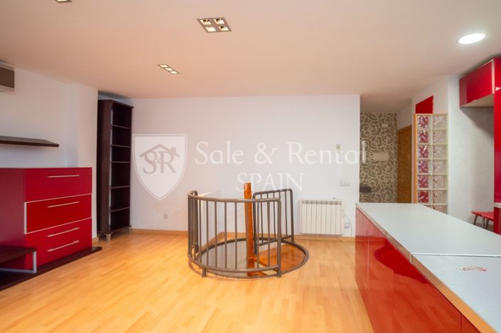 Image No.14-2 Bed Flat for sale