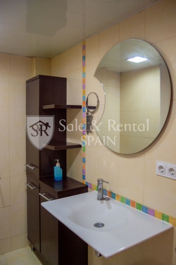 Image No.18-2 Bed Flat for sale