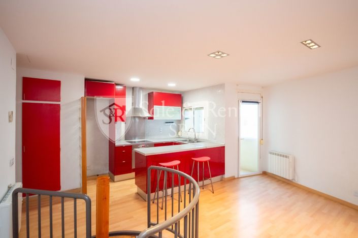 Image No.10-2 Bed Flat for sale