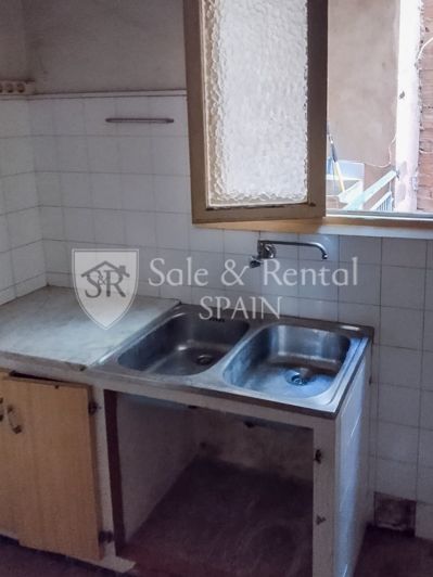 Image No.13-2 Bed Flat for sale