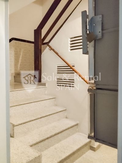 Image No.26-2 Bed Flat for sale