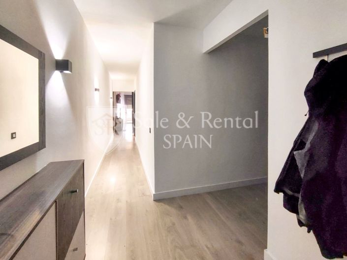 Image No.23-4 Bed Flat for sale