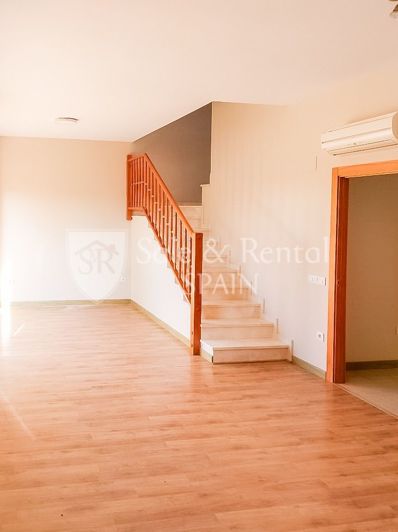 Image No.3-5 Bed Property for sale