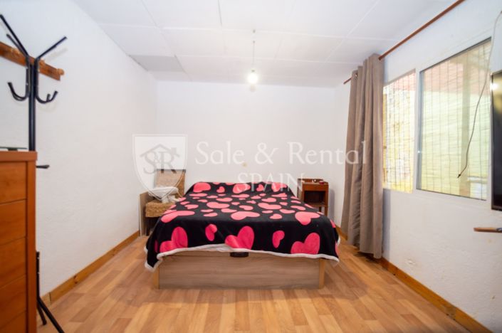 Image No.18-2 Bed Flat for sale