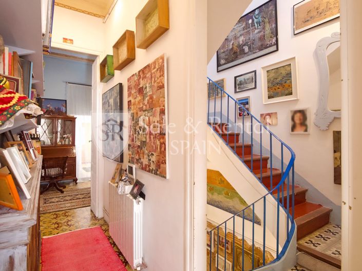 Image No.18-6 Bed Villa for sale