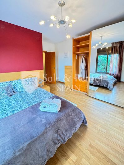 Image No.12-3 Bed Villa for sale