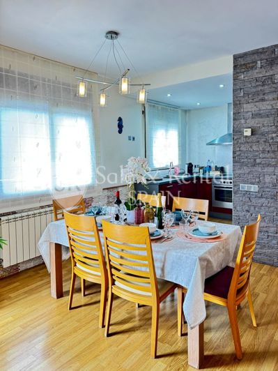 Image No.5-3 Bed Villa for sale