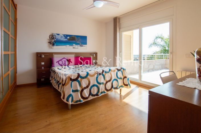 Image No.40-6 Bed Villa for sale