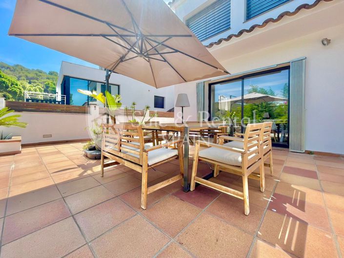 Image No.13-5 Bed Villa for sale