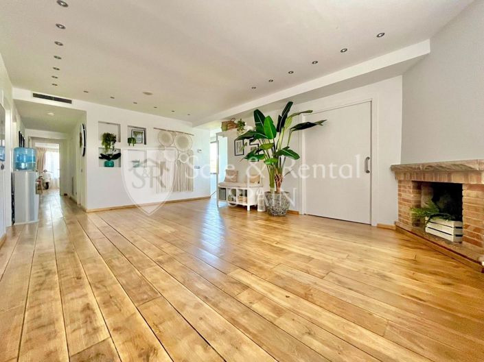 Image No.15-5 Bed Villa for sale