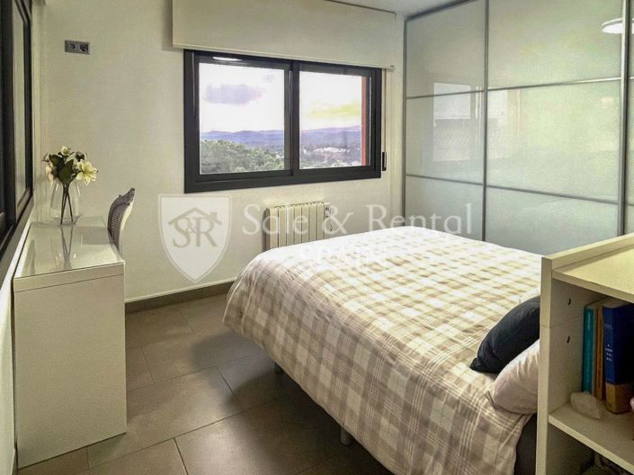 Image No.19-Villa for sale