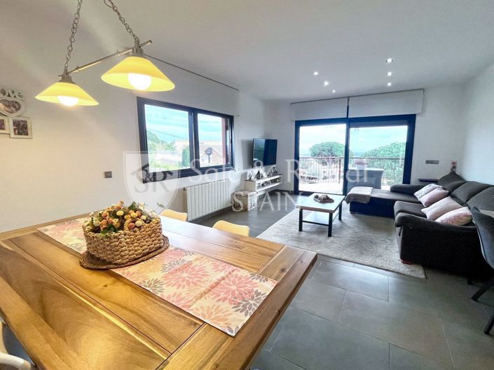 Image No.6-Villa for sale