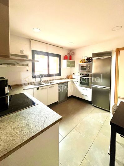 Image No.9-Villa for sale