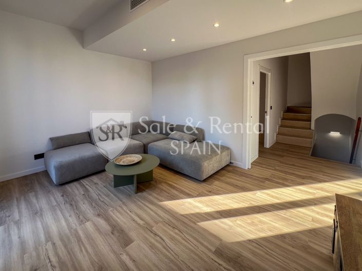 Image No.2-3 Bed Villa for sale