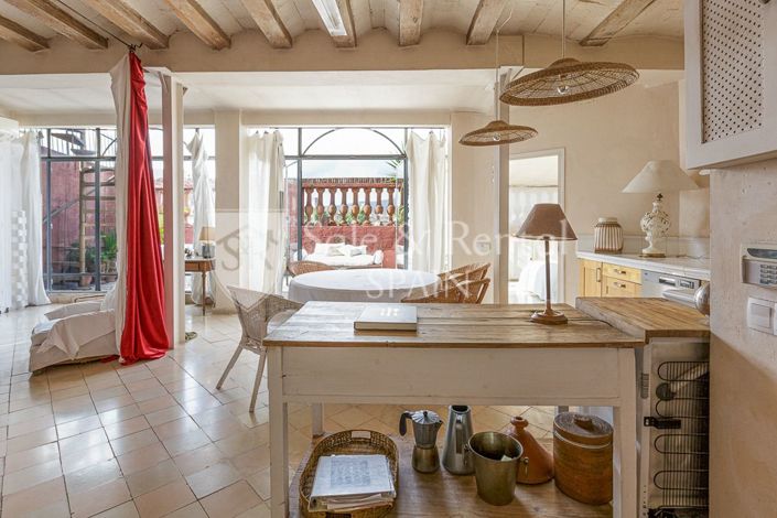 Image No.14-3 Bed Flat for sale