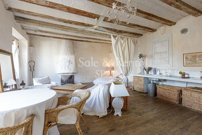 Image No.3-3 Bed Flat for sale