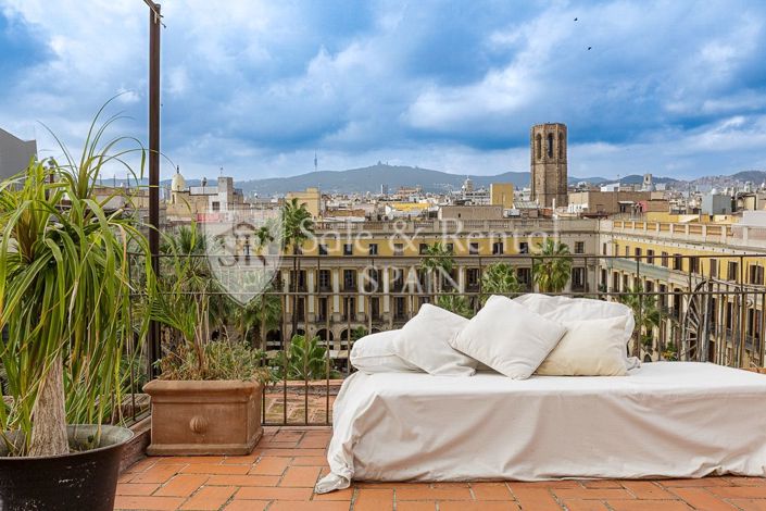 Image No.40-3 Bed Flat for sale