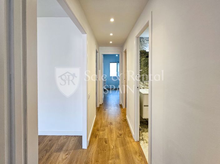 Image No.17-3 Bed Flat for sale