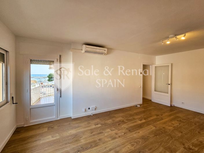 Image No.5-3 Bed Flat for sale