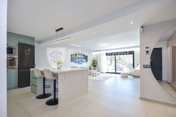 Image No.22-9 Bed Villa for sale