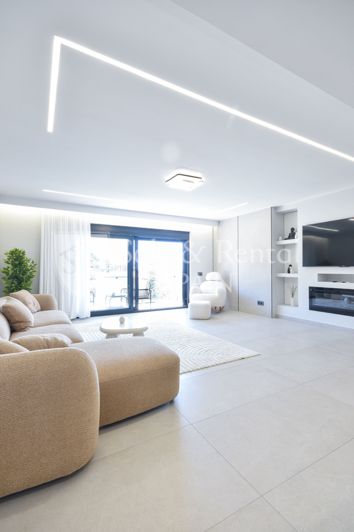 Image No.36-9 Bed Villa for sale