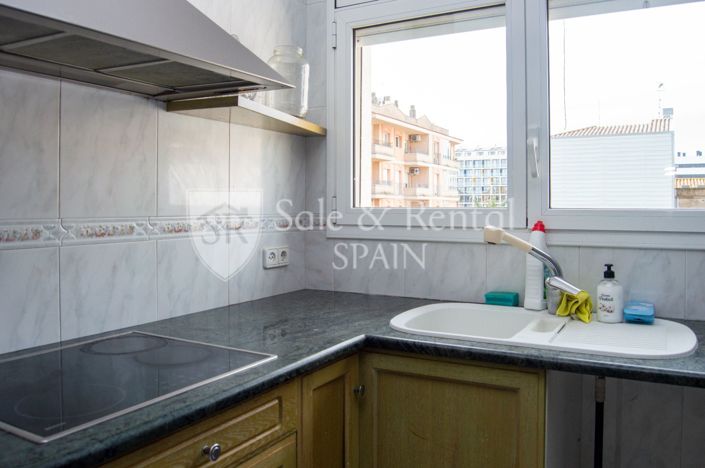 Image No.11-4 Bed Property for sale