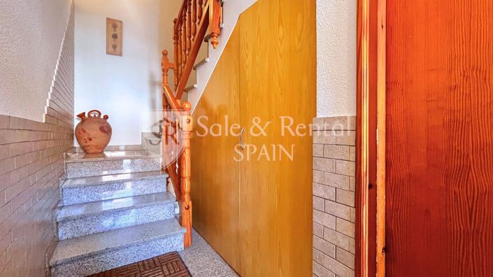 Image No.31-3 Bed Flat for sale