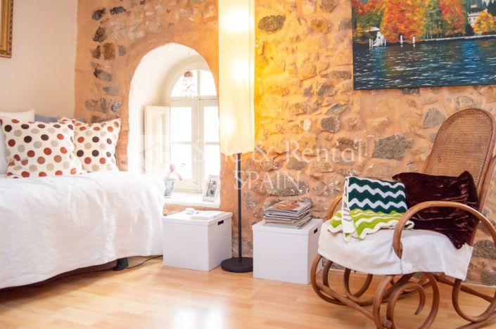 Image No.3-4 Bed Villa for sale