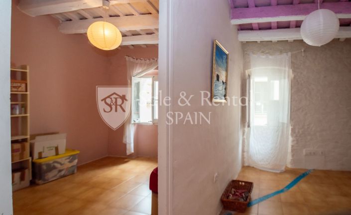 Image No.26-4 Bed Villa for sale