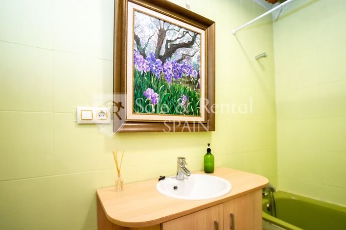 Image No.34-4 Bed Villa for sale