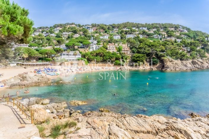 Image No.50-Villa de 4 chambres à vendre à Blanes