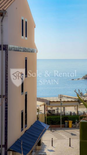 Image No.3-4 Bed Flat for sale