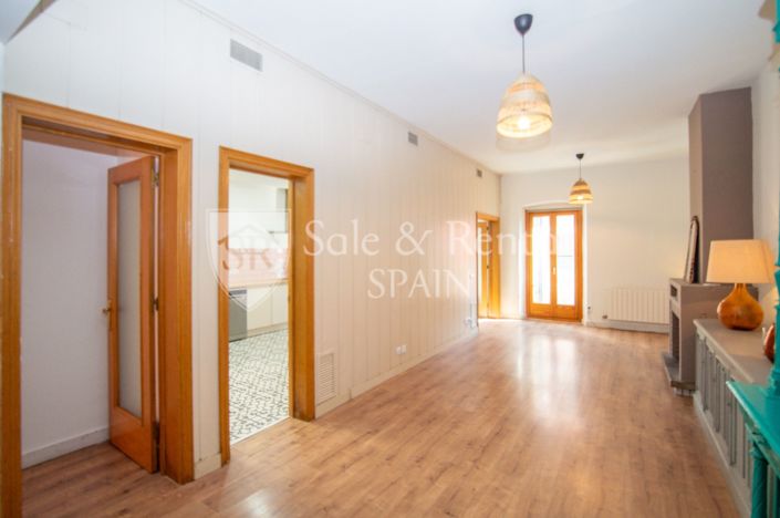 Image No.5-4 Bed Flat for sale