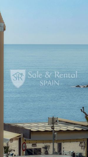 Image No.44-4 Bed Flat for sale