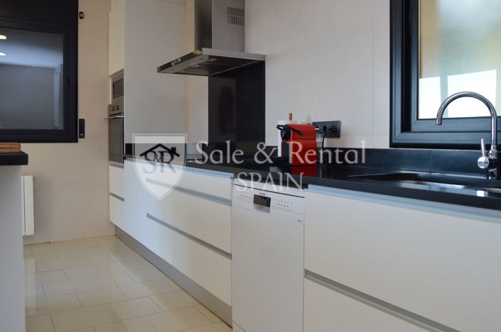 Image No.13-5 Bed Villa for sale